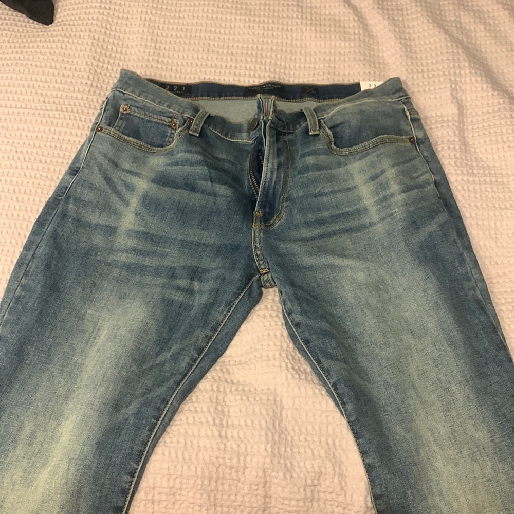 Lucky Brand LA 32-30 straight stretch new with tags